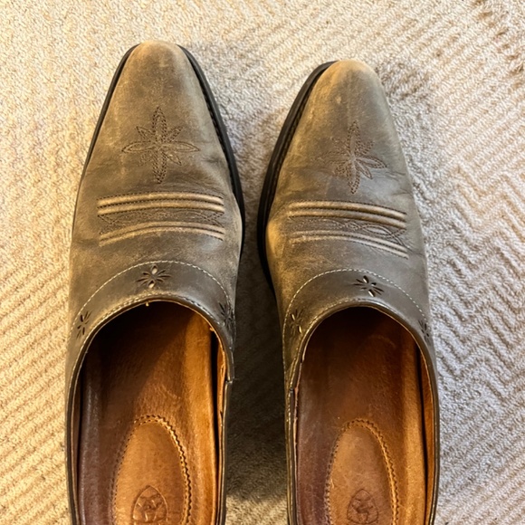 Ariat Western style leather mules - Picture 3 of 6